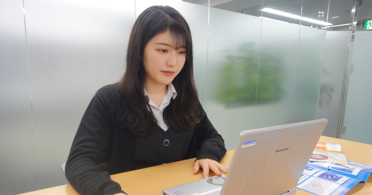 本社　総務　Yさん